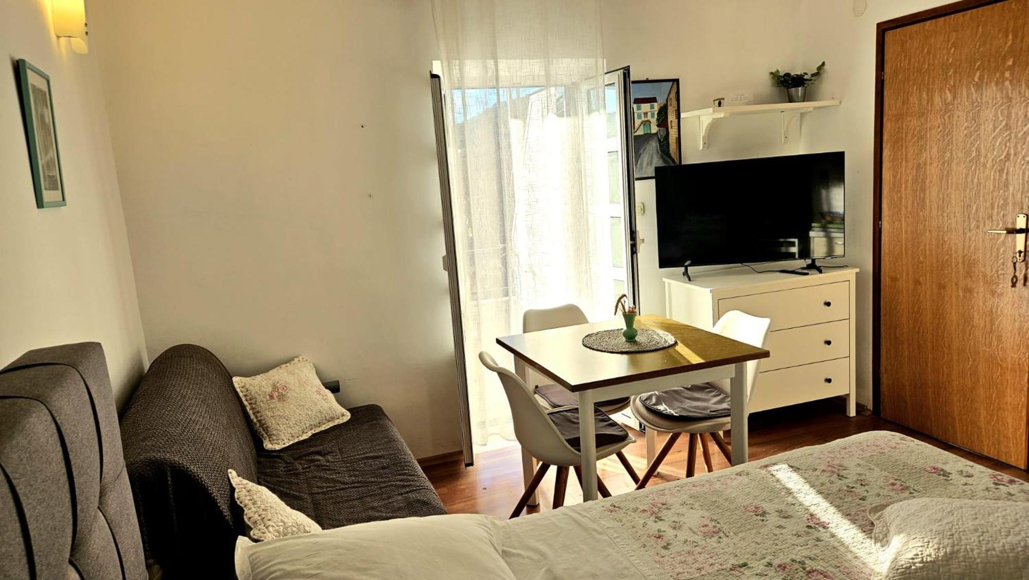 Viktorija Apartments セゲット・ヴラニツァ エクステリア 写真