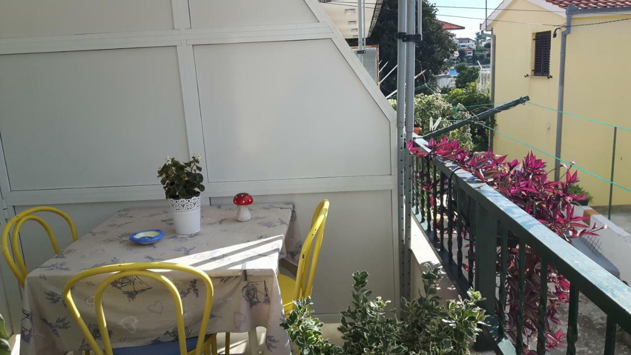 Viktorija Apartments セゲット・ヴラニツァ エクステリア 写真